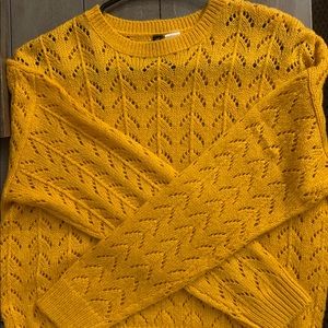 H&M Divided Sweater